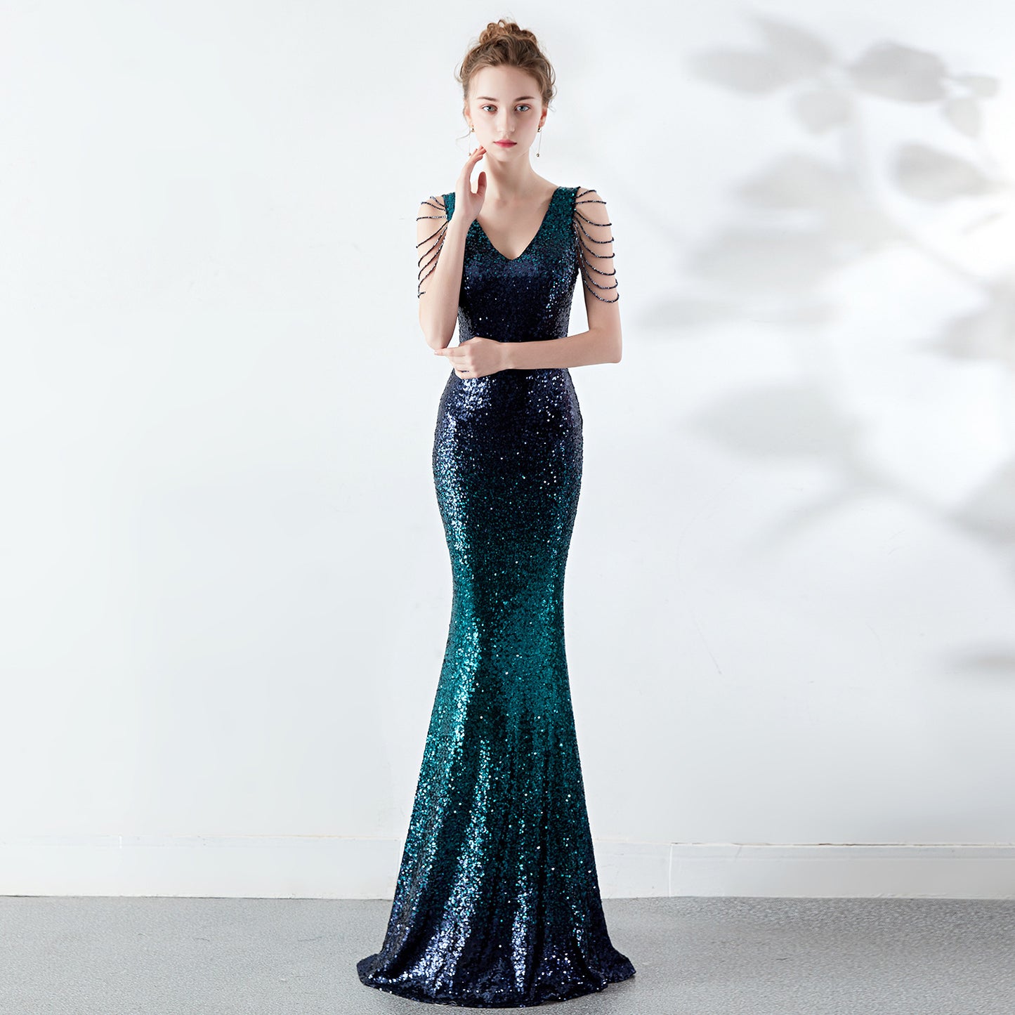 The Gradient Color Crystal Drill Chain Gown