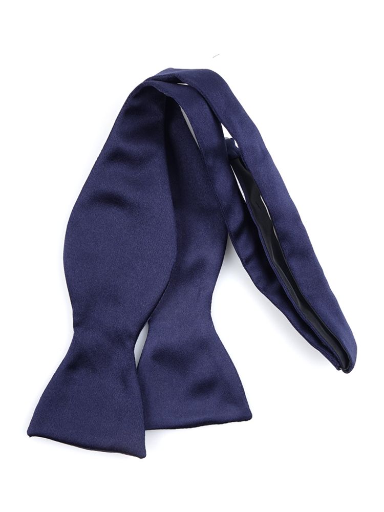 The Amantea Self-Tie Bow Tie