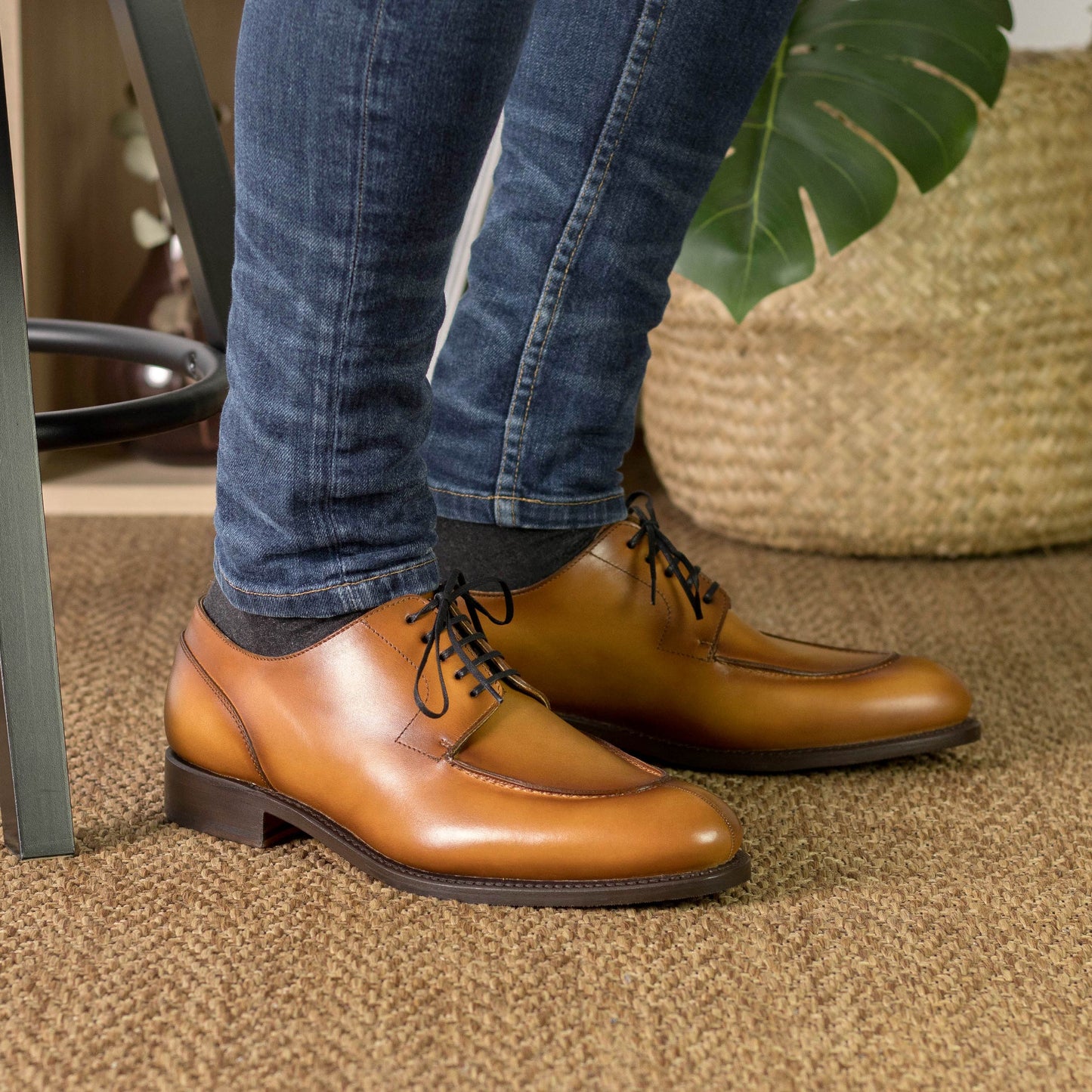 The Split-Toe Derby