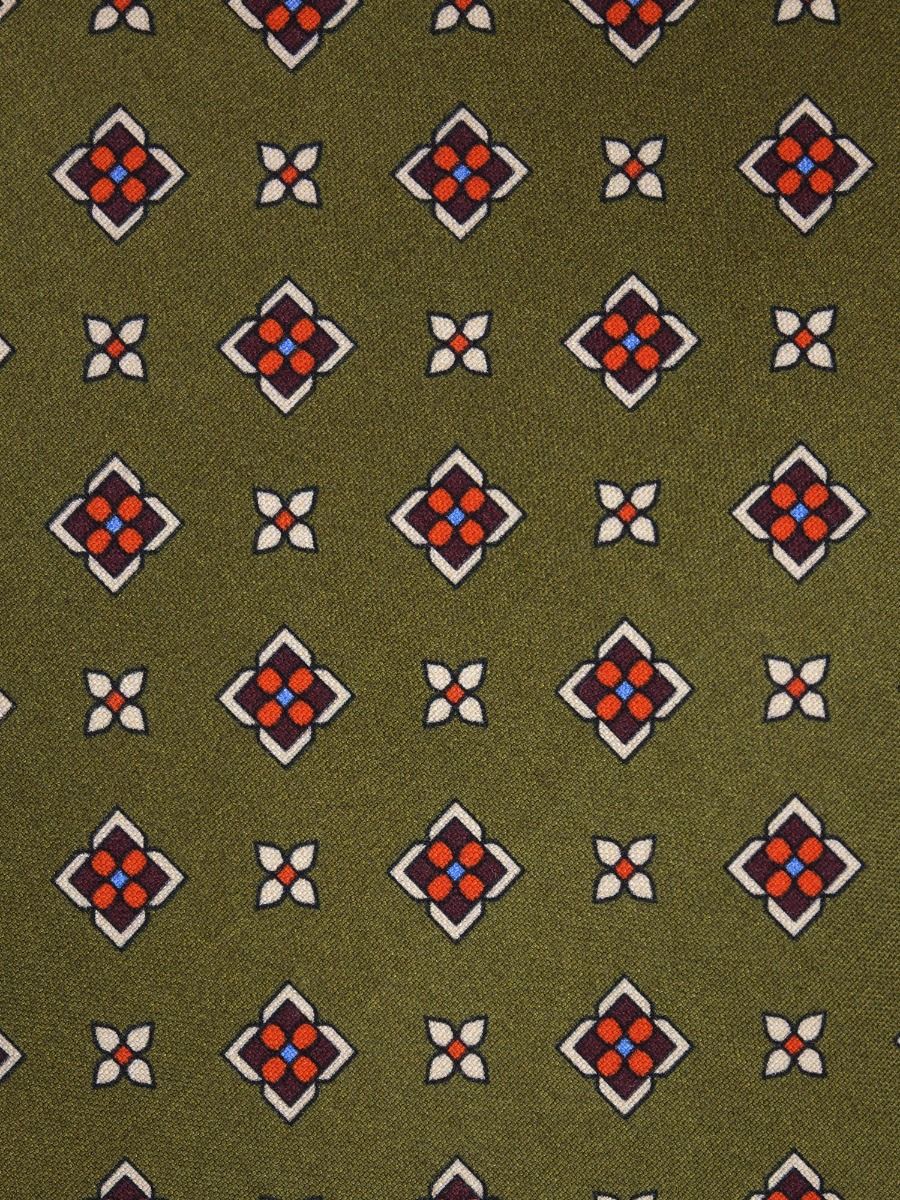 The Ares 3-fold Tie