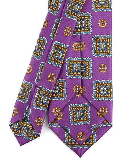 The Napoli 3-fold Tie