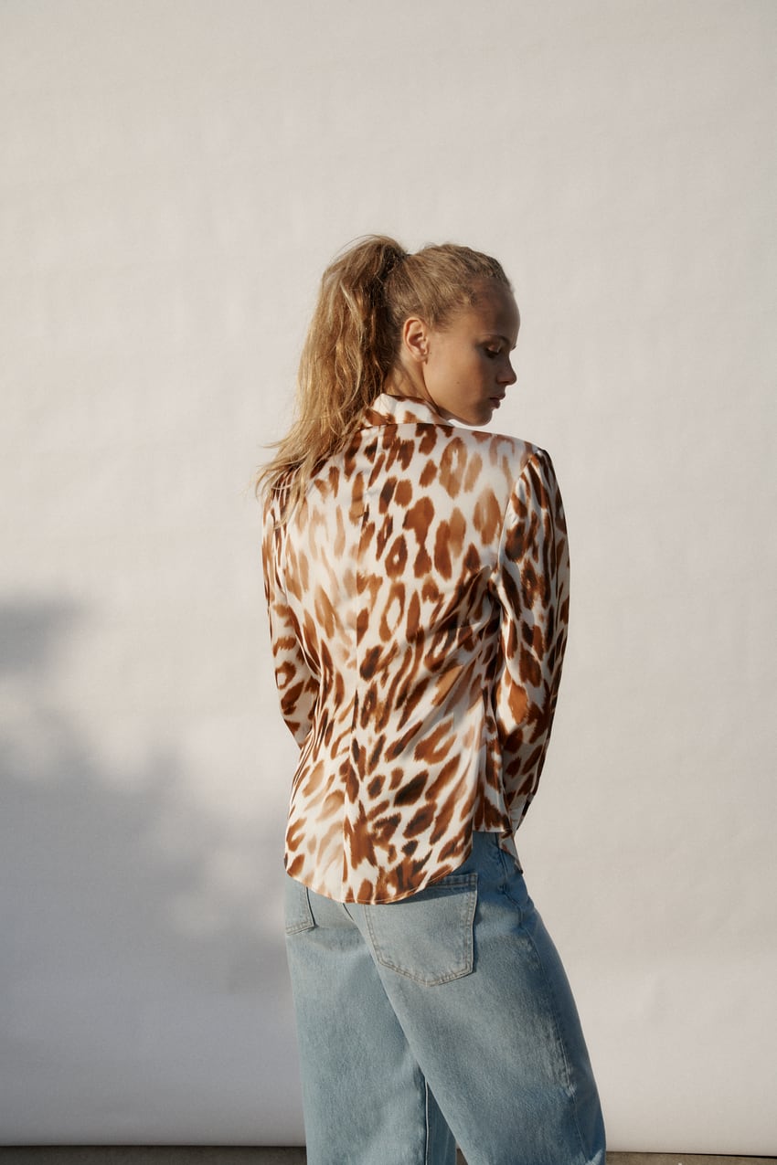 The Retro Smear Leopard Print Blouse